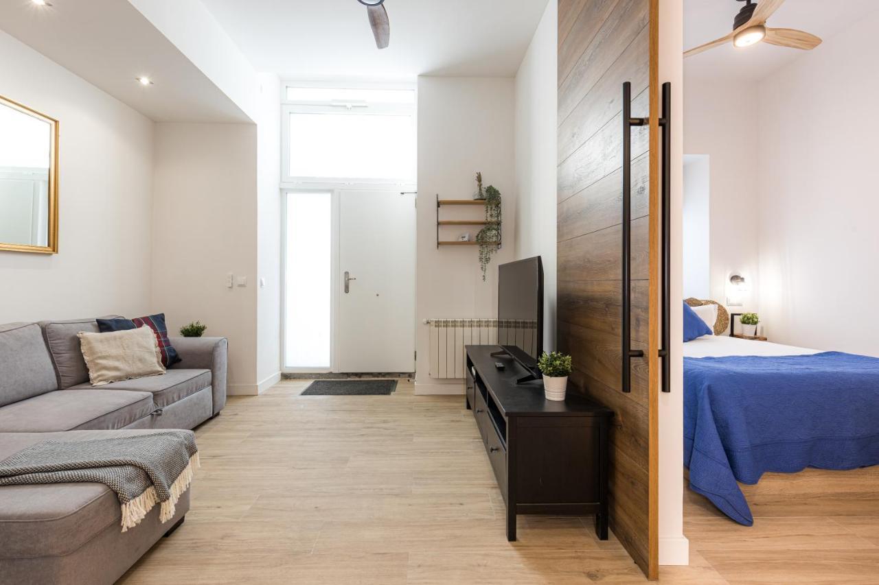 Latina XV Lägenhet Madrid Exteriör bild