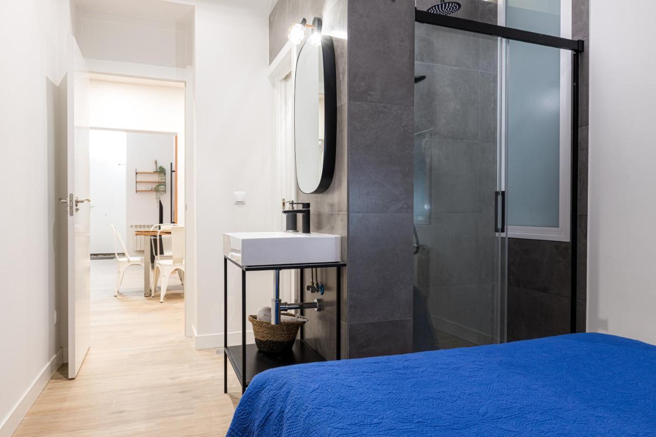Latina XV Lägenhet Madrid Exteriör bild